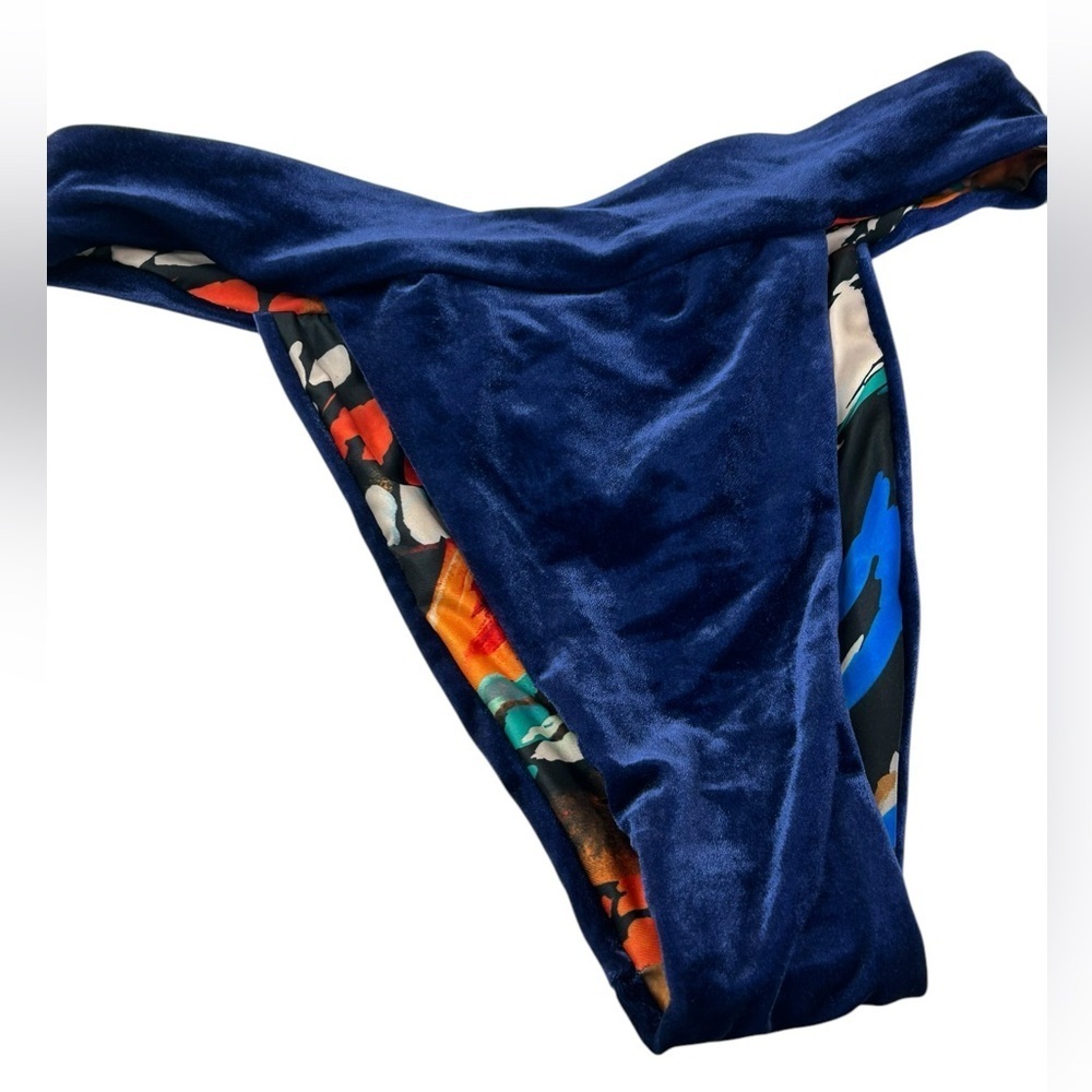 New BOAMAR Bikini Bottom blue velvet reversible high cut cheeky Medium blue